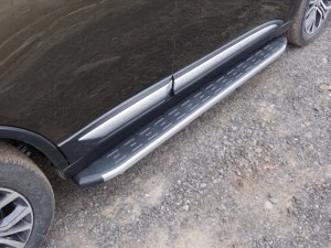 Mitsubishi Outlander 2015 Пороги алюминиевые с пластиковой накладкой (карбон серые) 1720 мм